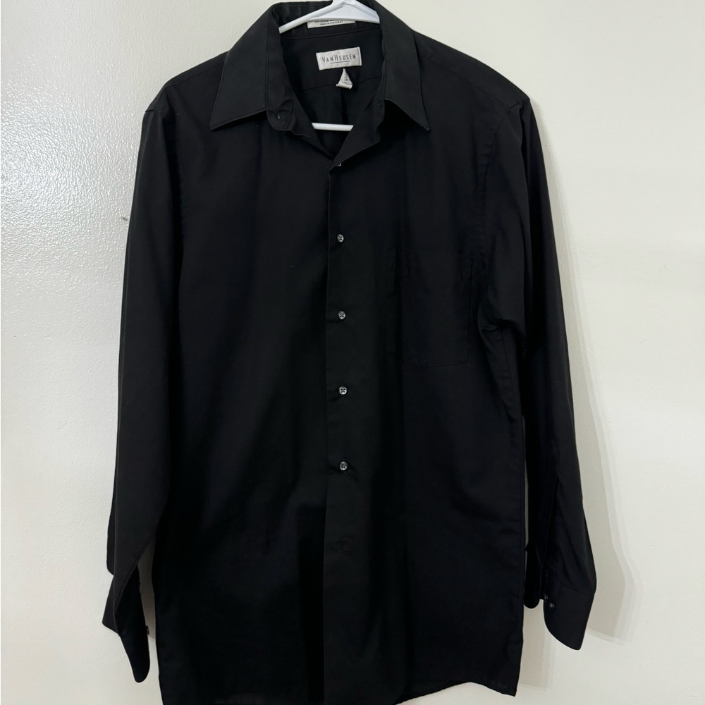 VanHeusen Men’s Dress Shirt